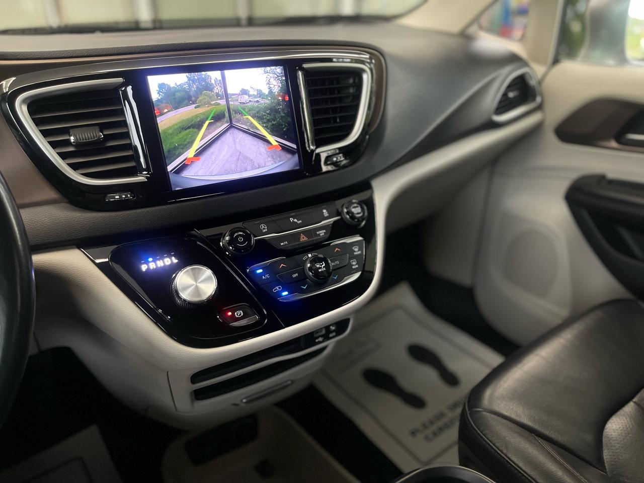 Chrysler Pacifica Touring-L 2018