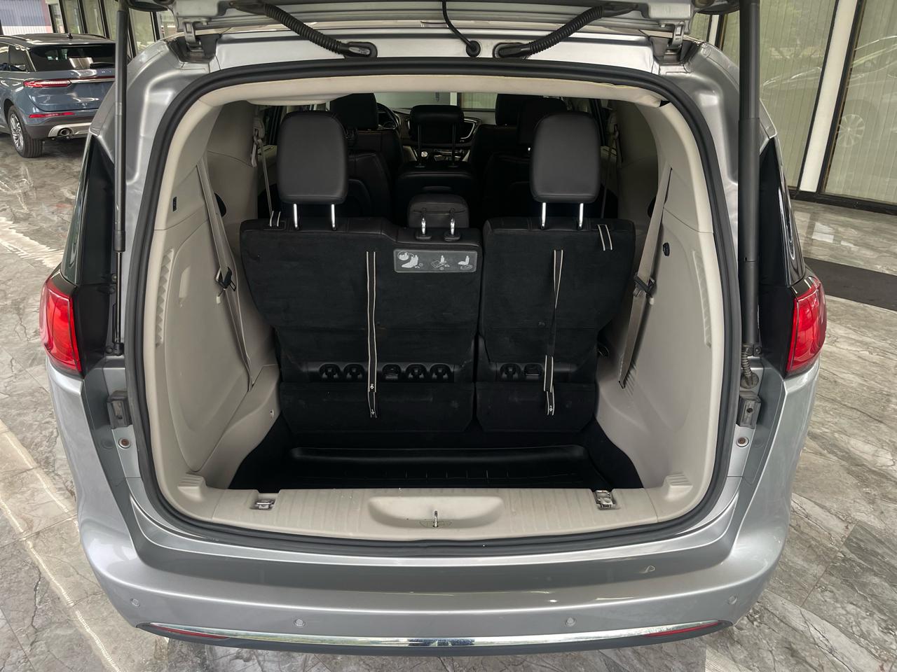 Chrysler Pacifica Touring-L 2018