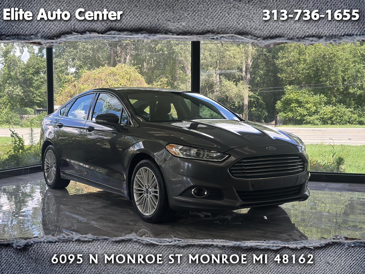 Ford Fusion SE 2016