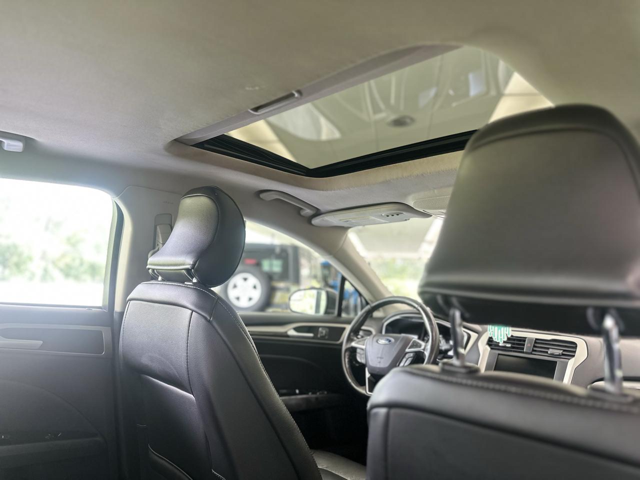 Ford Fusion SE 2016