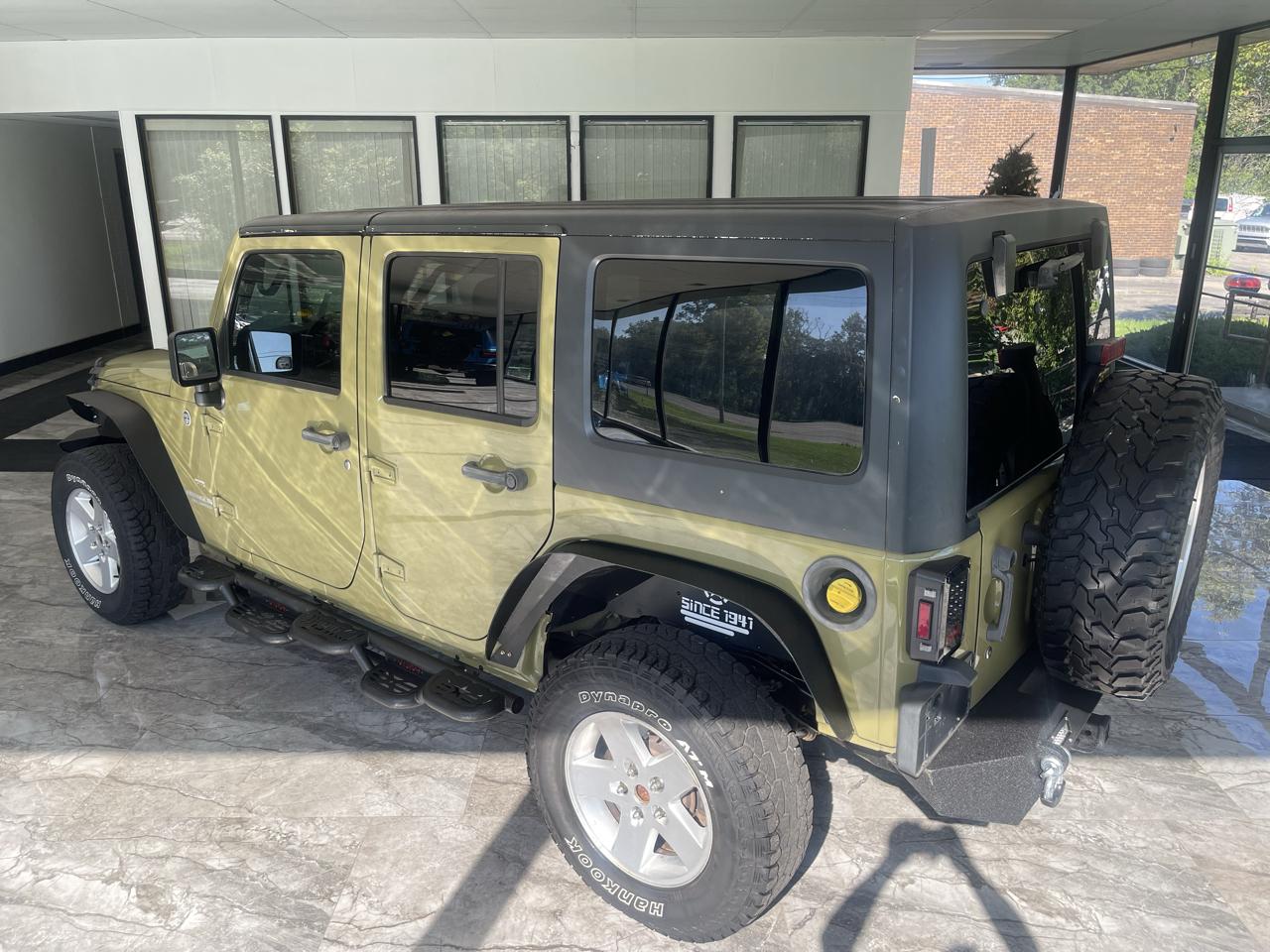 Jeep Wrangler Unlimited Sport 4WD 2013