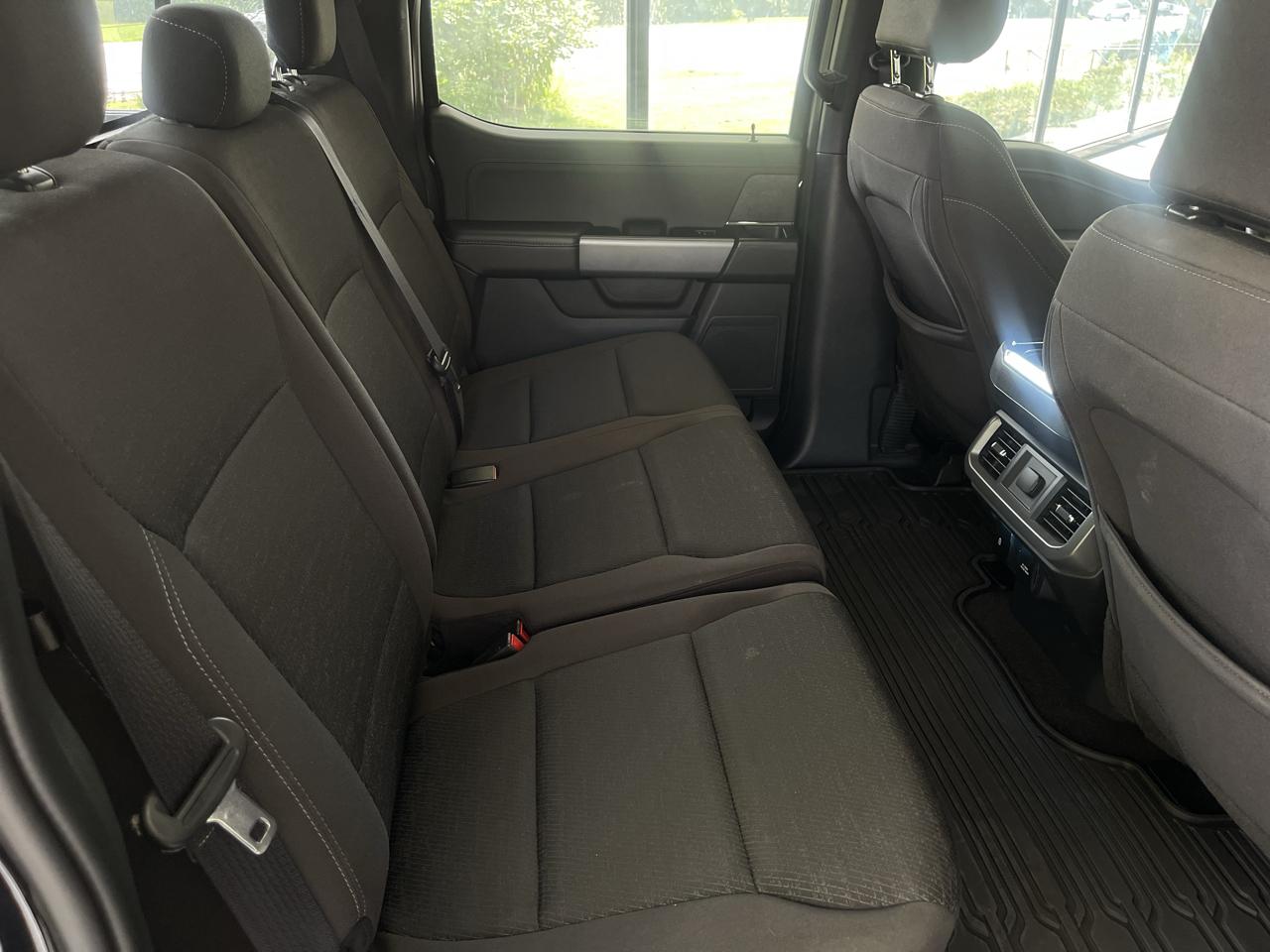 Ford F-150 XLT SuperCrew 4WD 2025