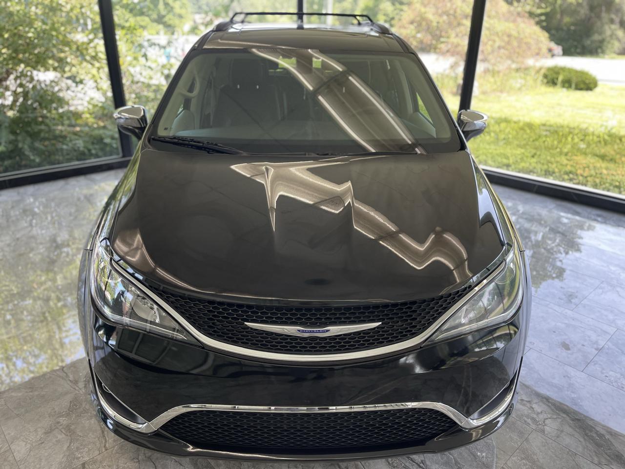 Chrysler Pacifica Limited 2020