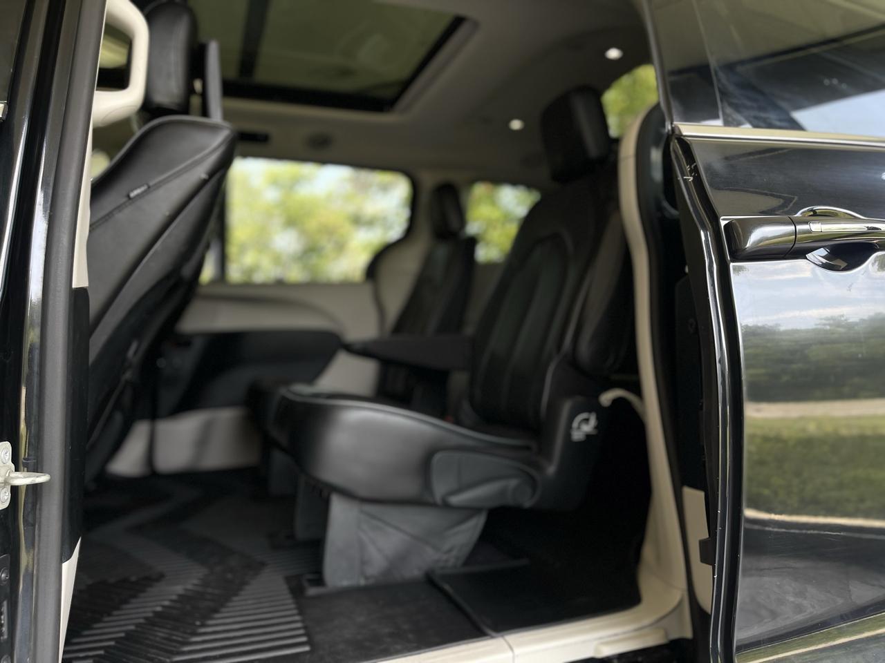 Chrysler Pacifica Limited 2020