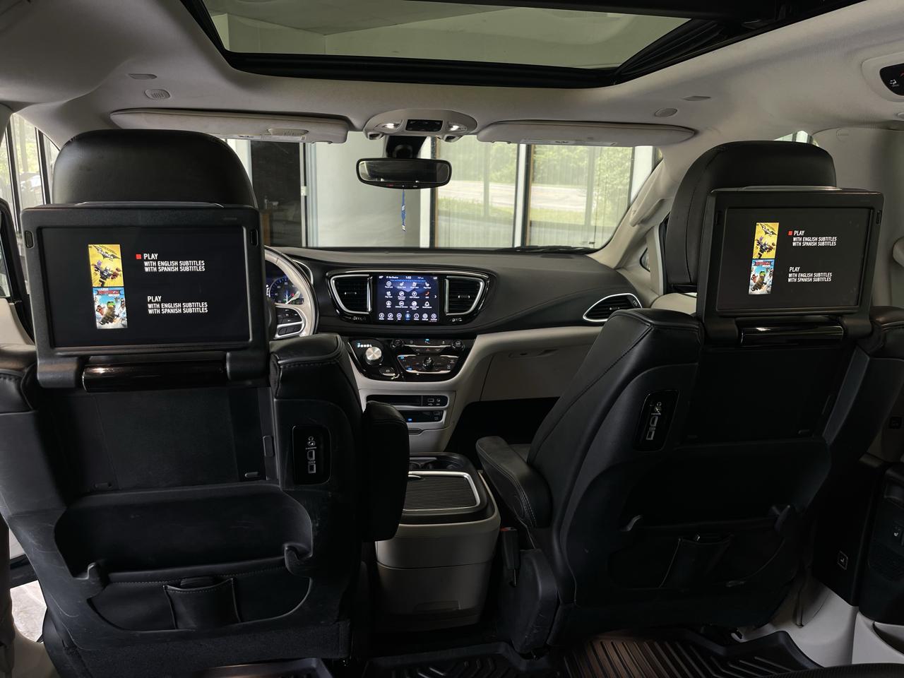 Chrysler Pacifica Limited 2020