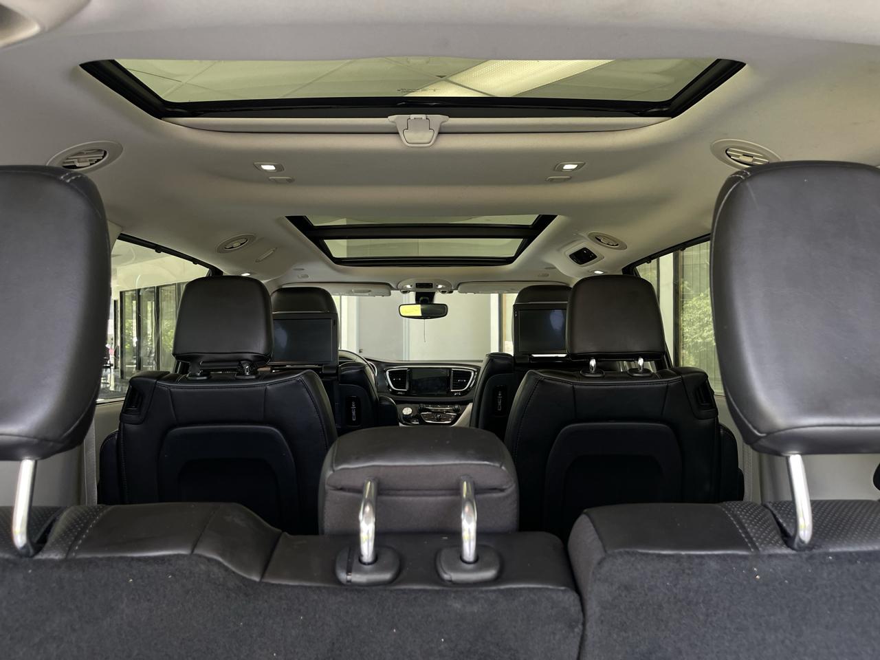 Chrysler Pacifica Limited 2020
