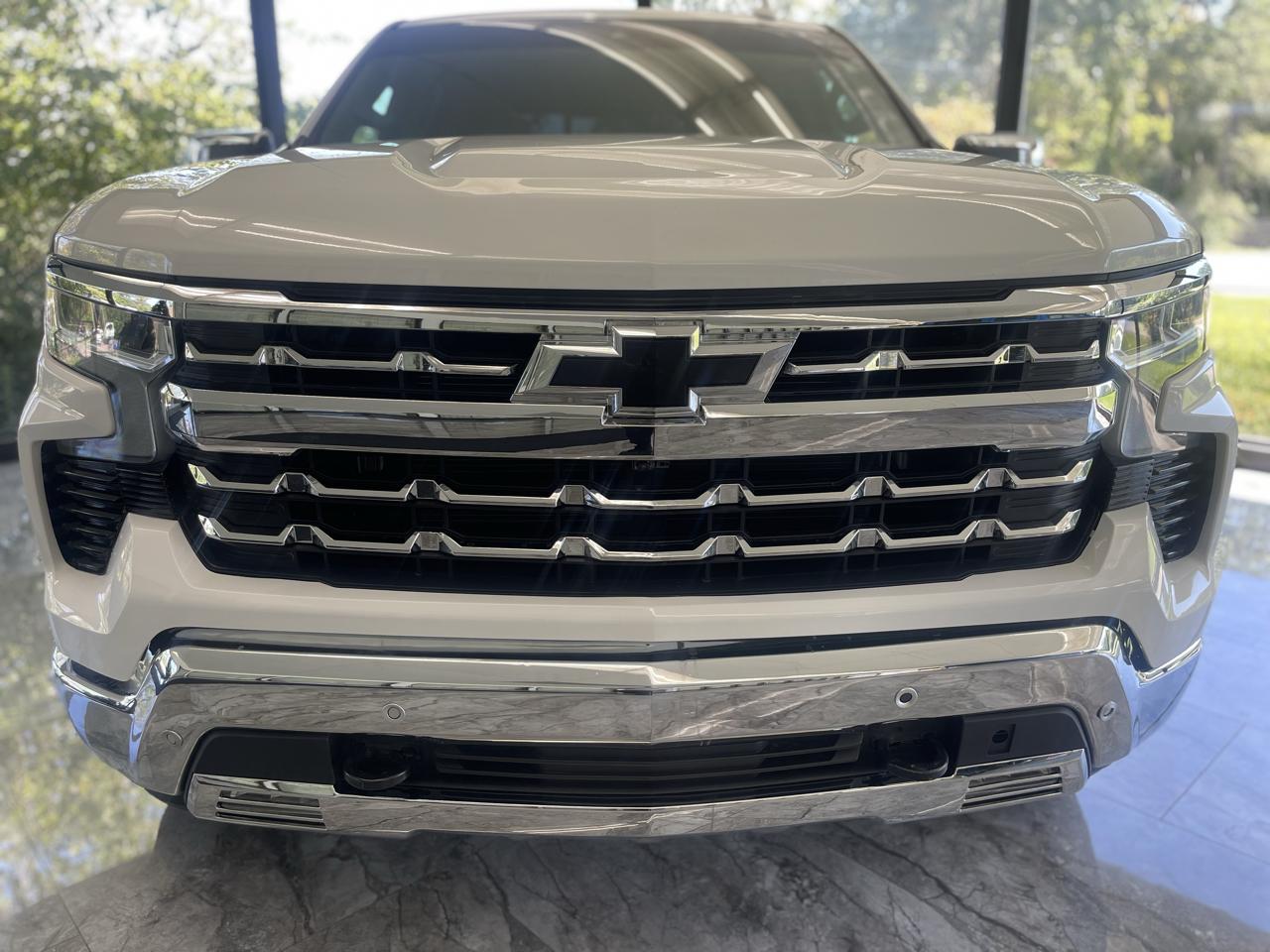Chevrolet Silverado 1500 LTZ Crew Cab 4WD 2024
