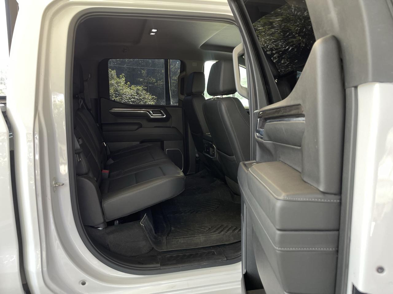 Chevrolet Silverado 1500 LTZ Crew Cab 4WD 2024
