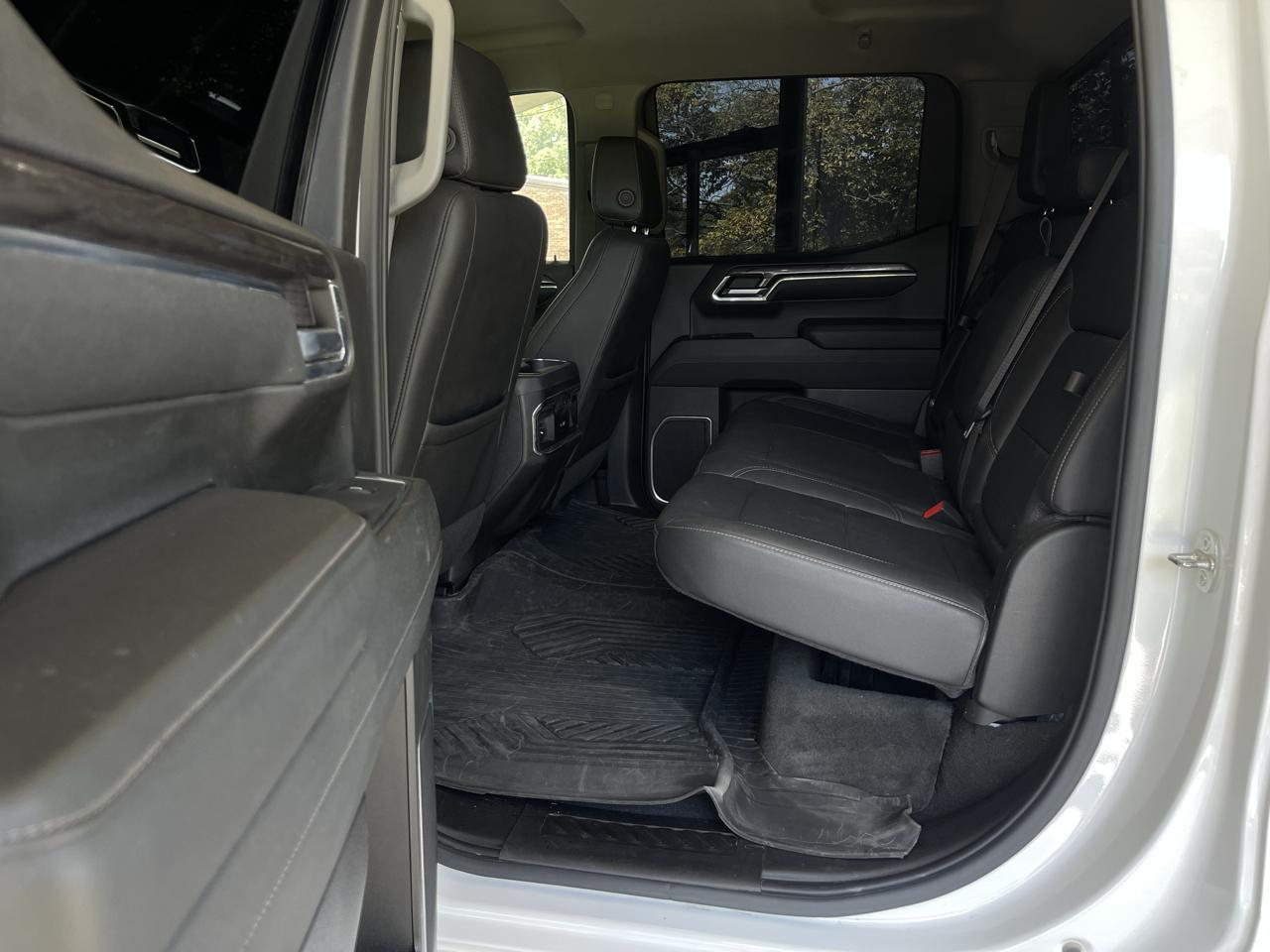 Chevrolet Silverado 1500 LTZ Crew Cab 4WD 2024