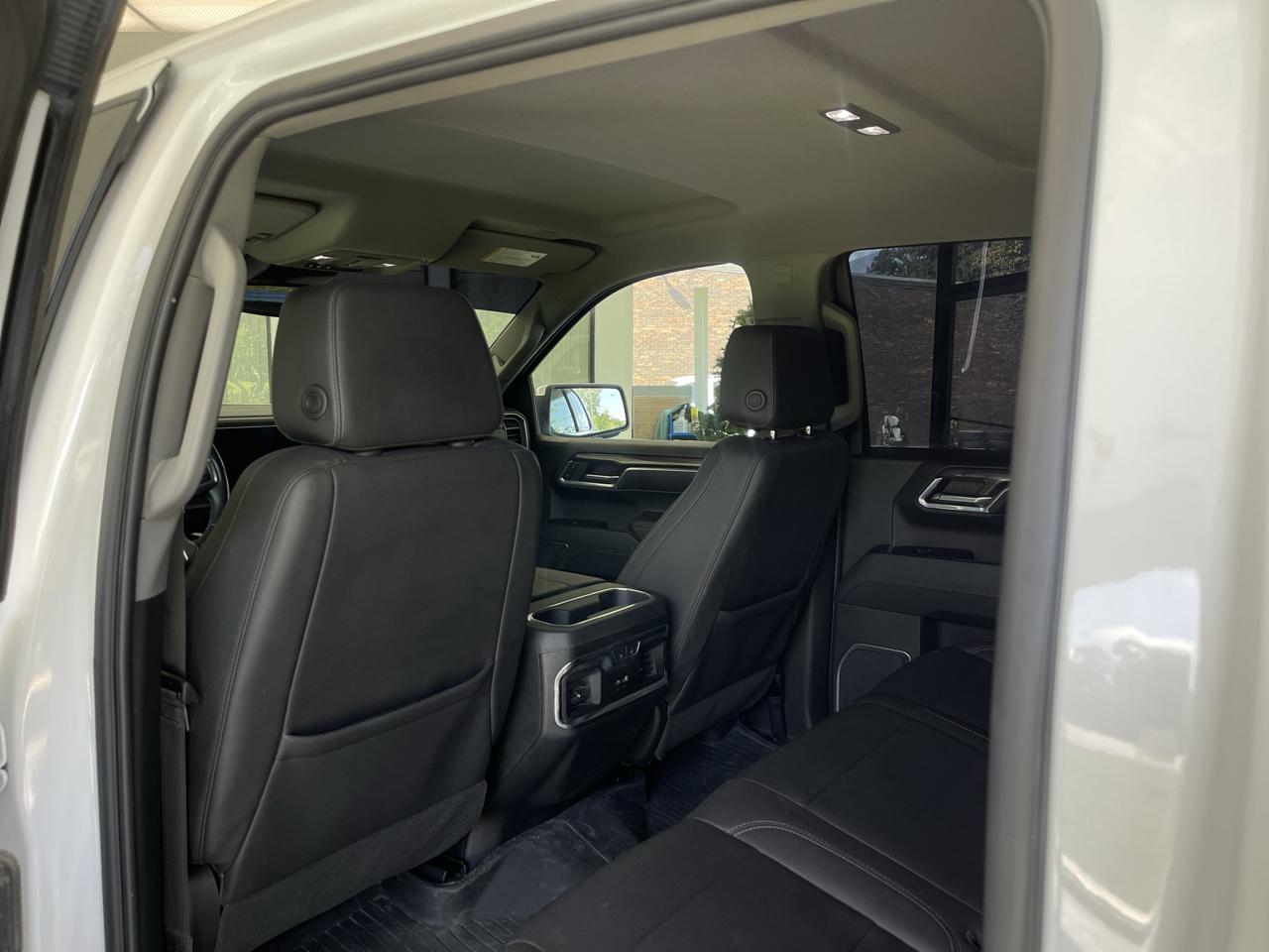 Chevrolet Silverado 1500 LTZ Crew Cab 4WD 2024