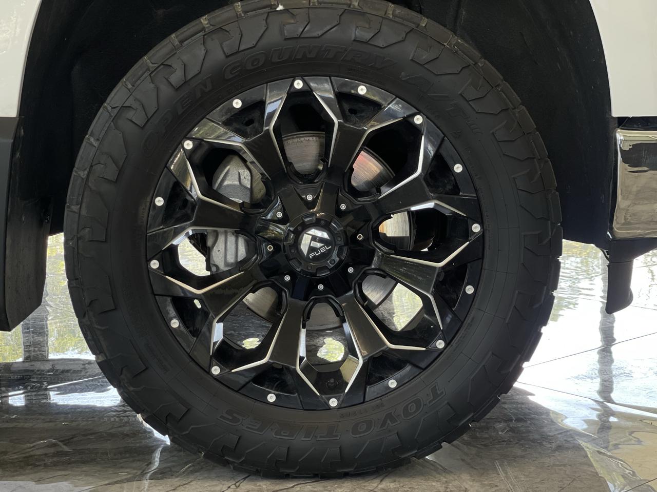 Chevrolet Silverado 1500 LTZ Crew Cab 4WD 2024