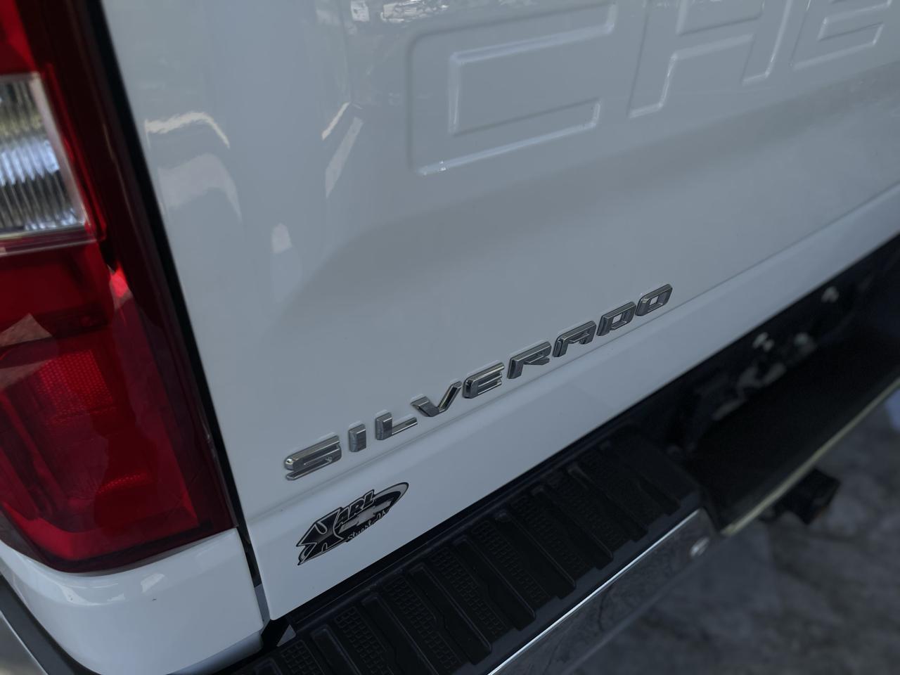 Chevrolet Silverado 1500 LTZ Crew Cab 4WD 2024