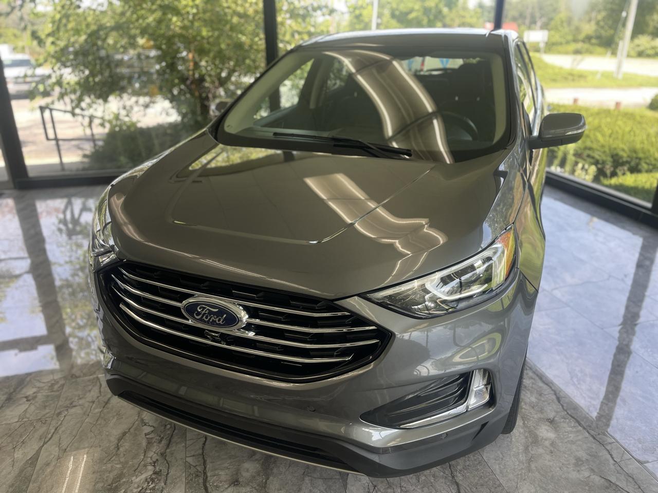 Ford Edge Titanium 2023