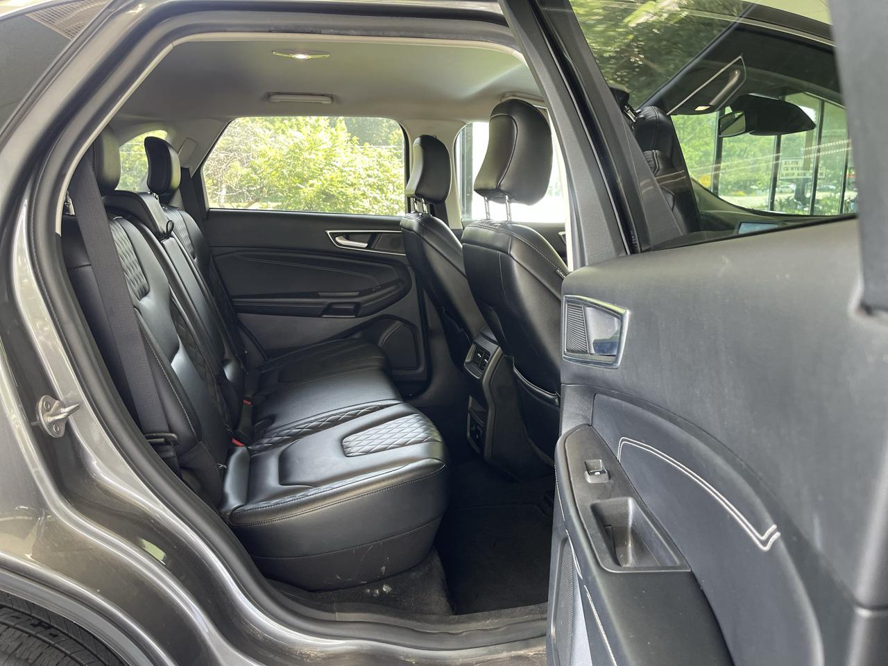 Ford Edge Titanium 2023
