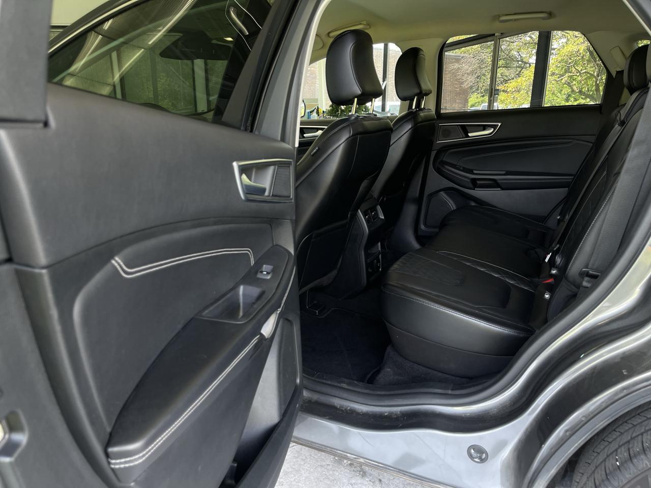Ford Edge Titanium 2023