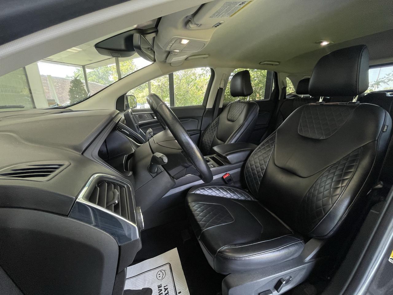 Ford Edge Titanium 2023