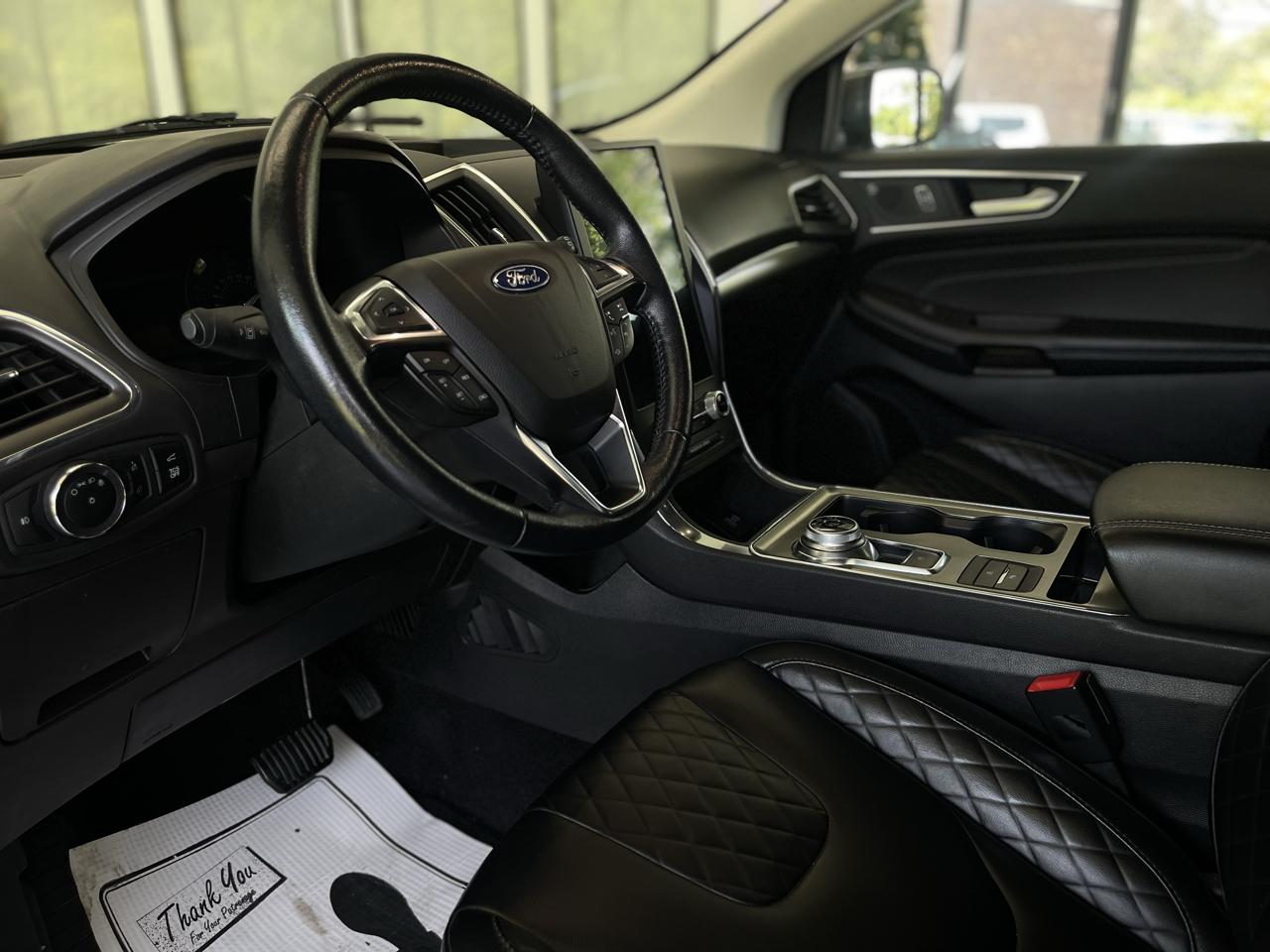 Ford Edge Titanium 2023