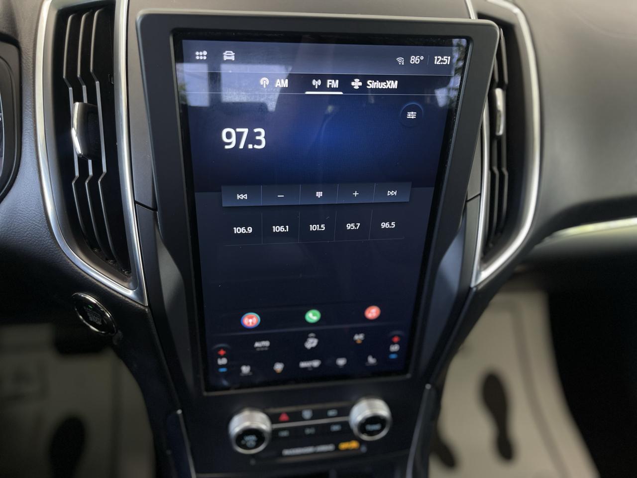 Ford Edge Titanium 2023