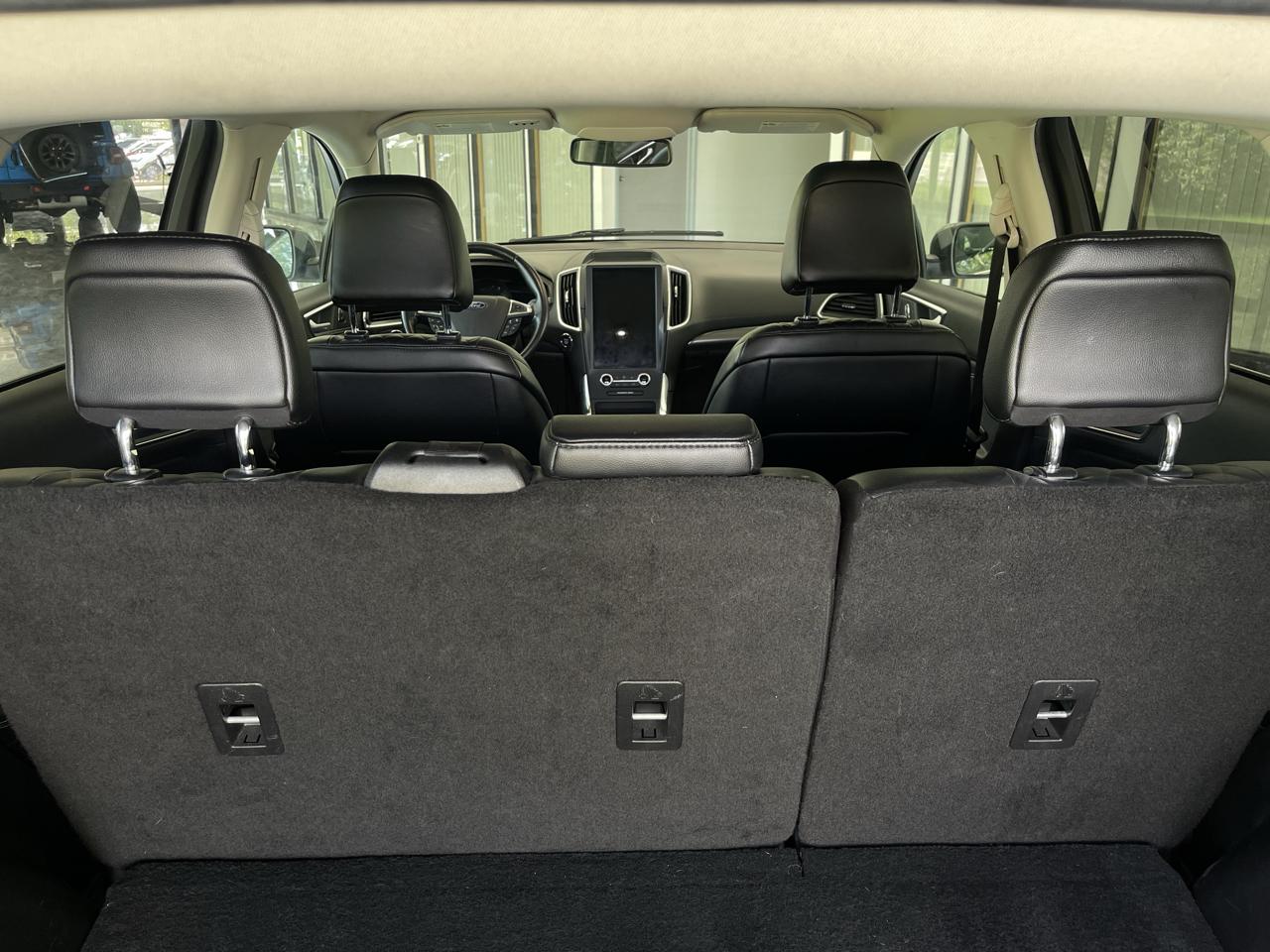 Ford Edge Titanium 2023