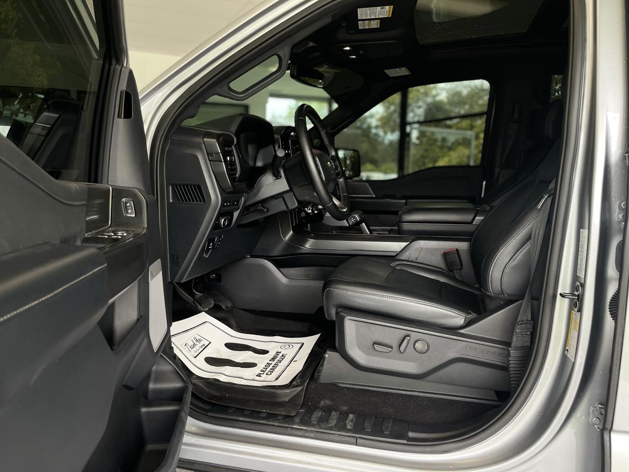 Ford F-150 XLT SuperCrew 4WD 2024