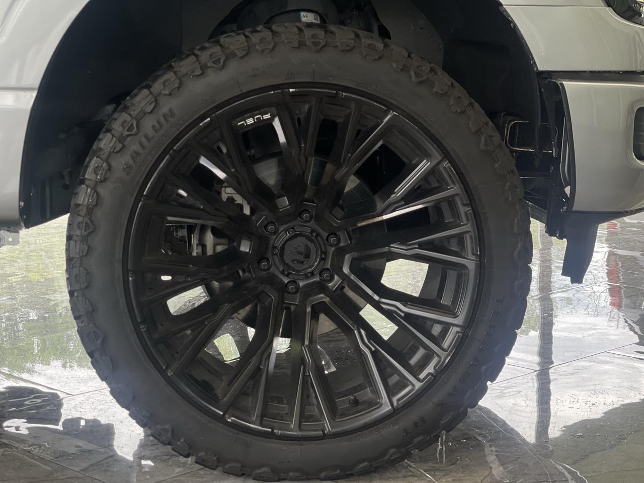 Ford F-150 XLT SuperCrew 4WD 2024