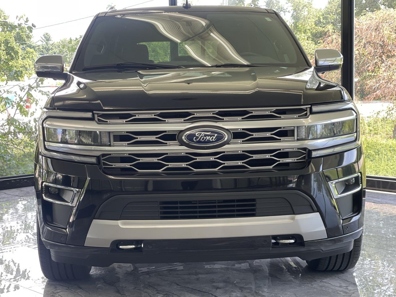 Ford Expedition Platinum 4WD 2022