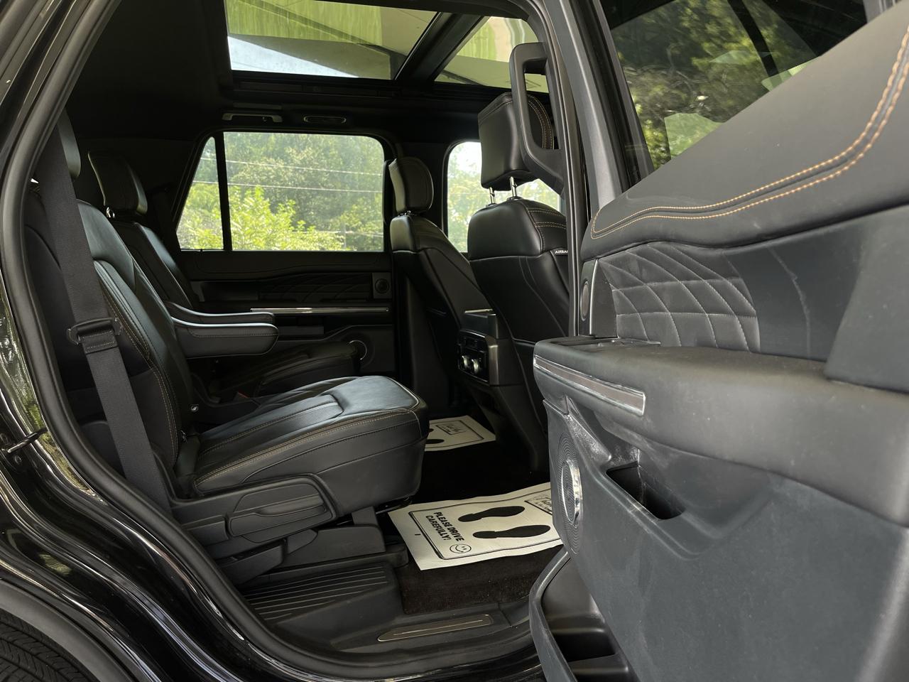 Ford Expedition Platinum 4WD 2022