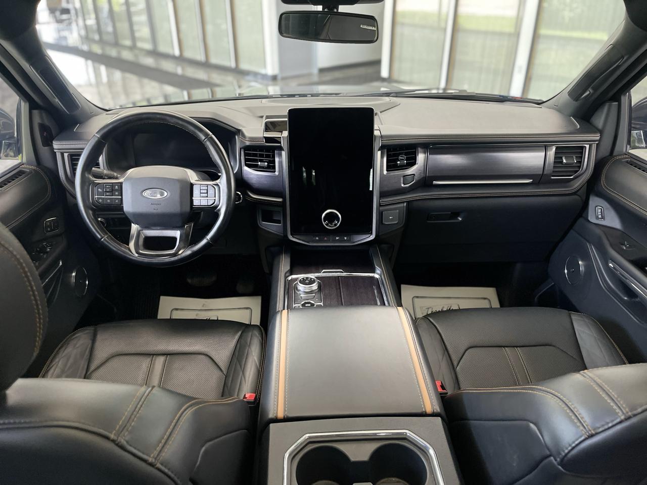 Ford Expedition Platinum 4WD 2022