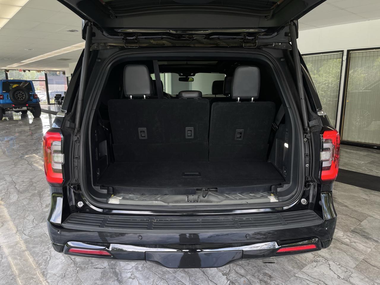 Ford Expedition Platinum 4WD 2022