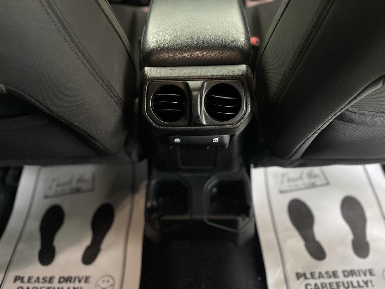 Jeep Wrangler Unlimited Sport 2021