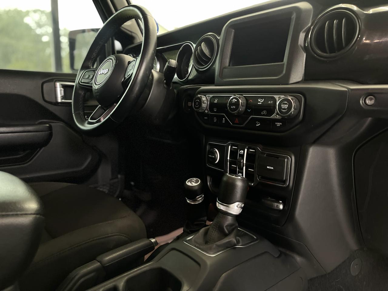 Jeep Wrangler Unlimited Sport 2021