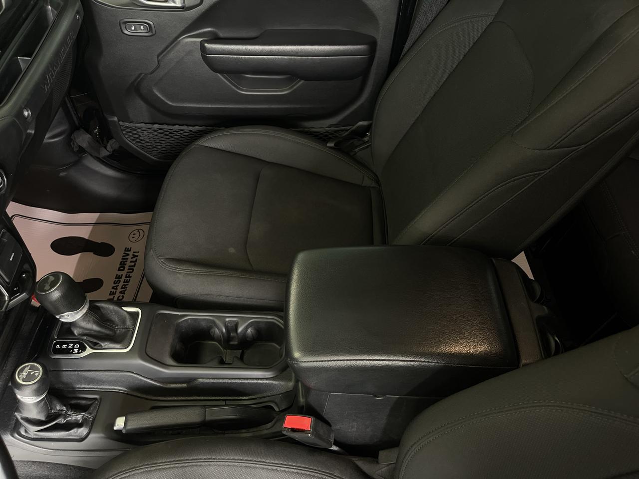 Jeep Wrangler Unlimited Sport 2021