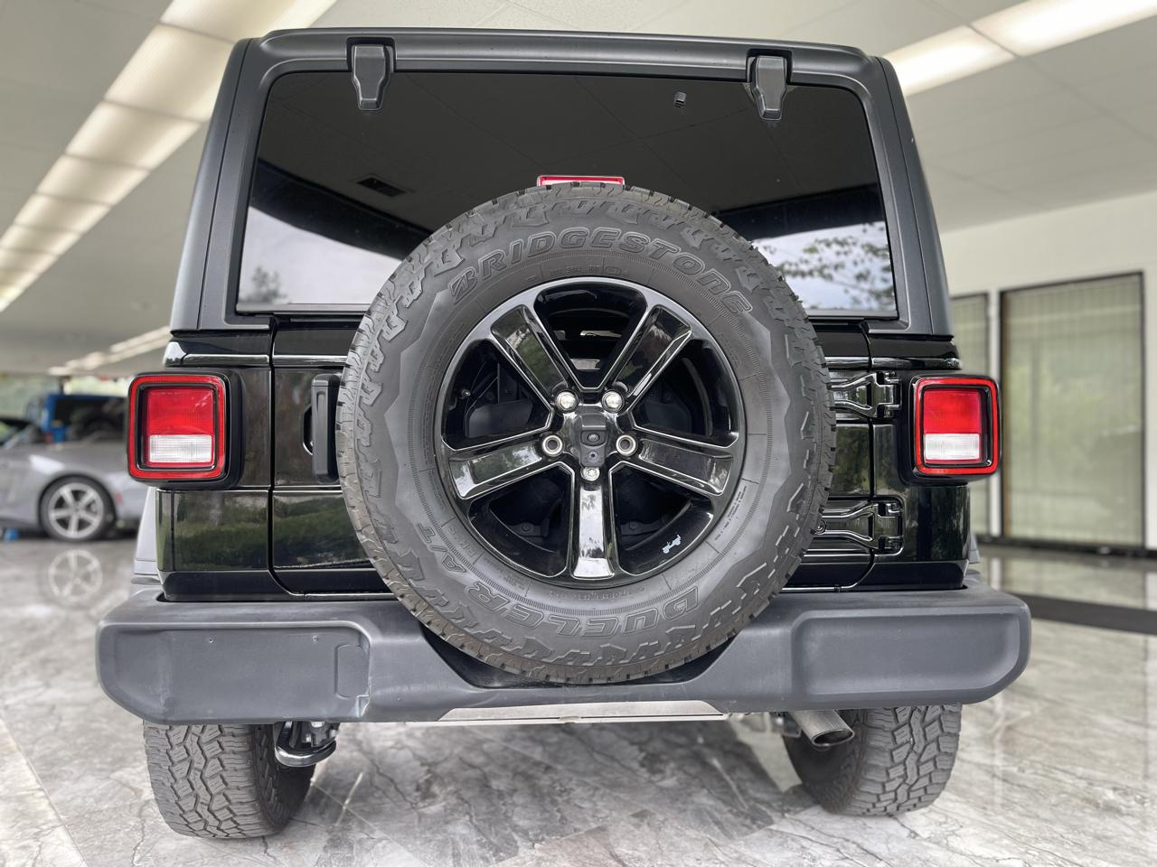 Jeep Wrangler Unlimited Sport 2021