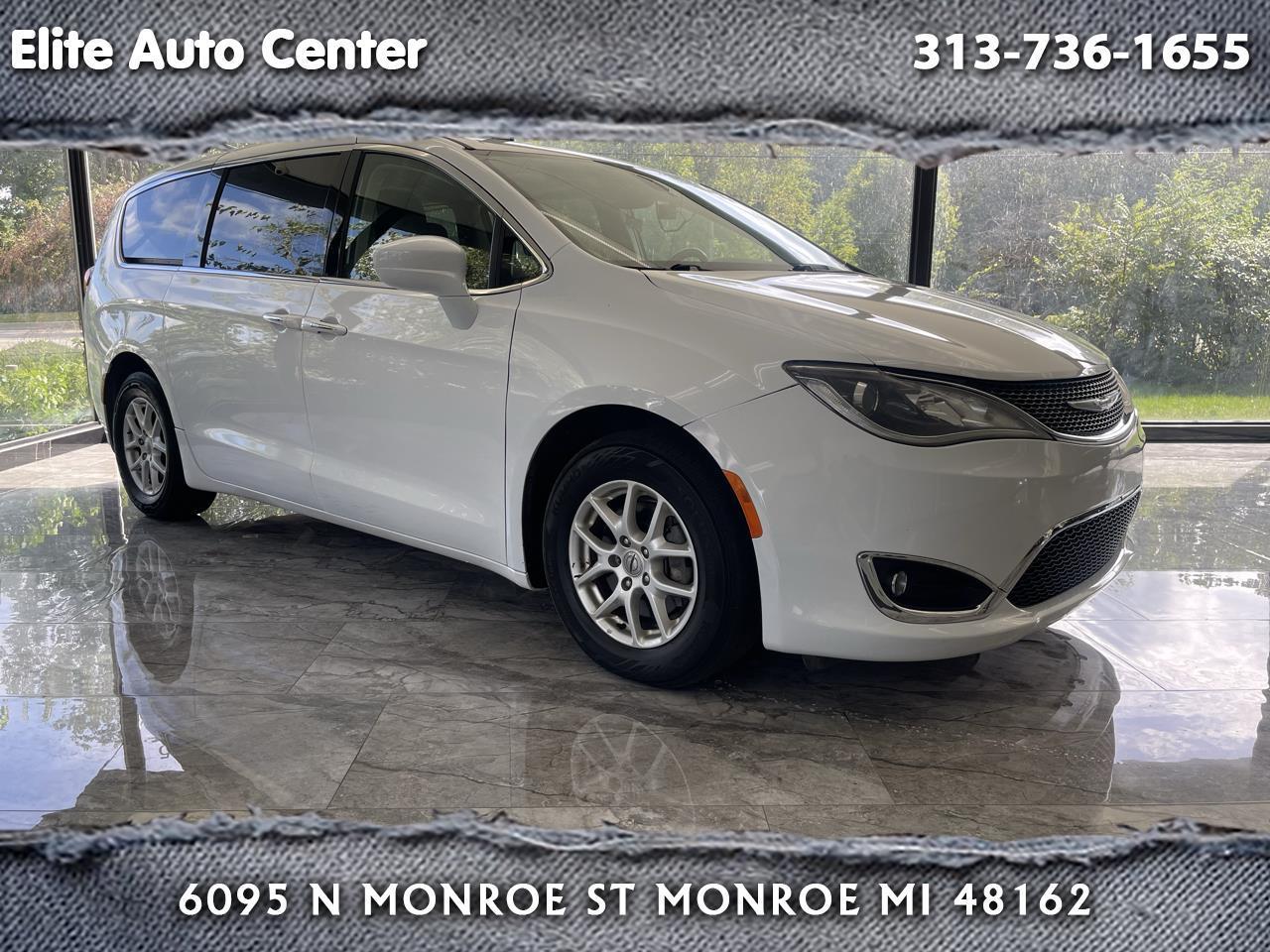 Chrysler Pacifica Touring Plus 2020