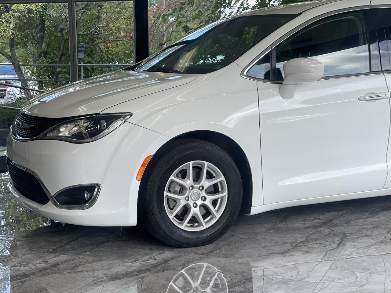 Chrysler Pacifica Touring Plus 2020