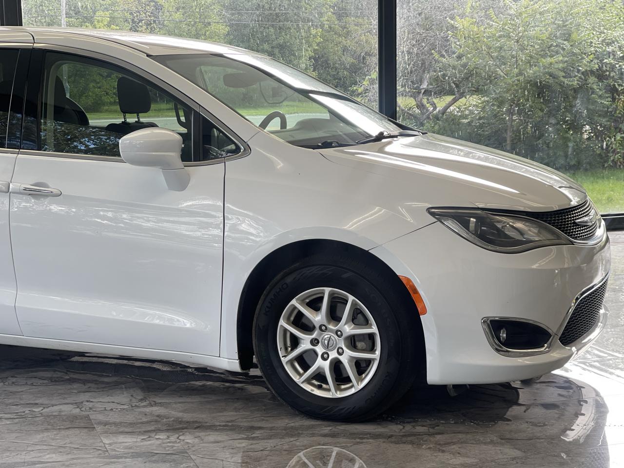 Chrysler Pacifica Touring Plus 2020