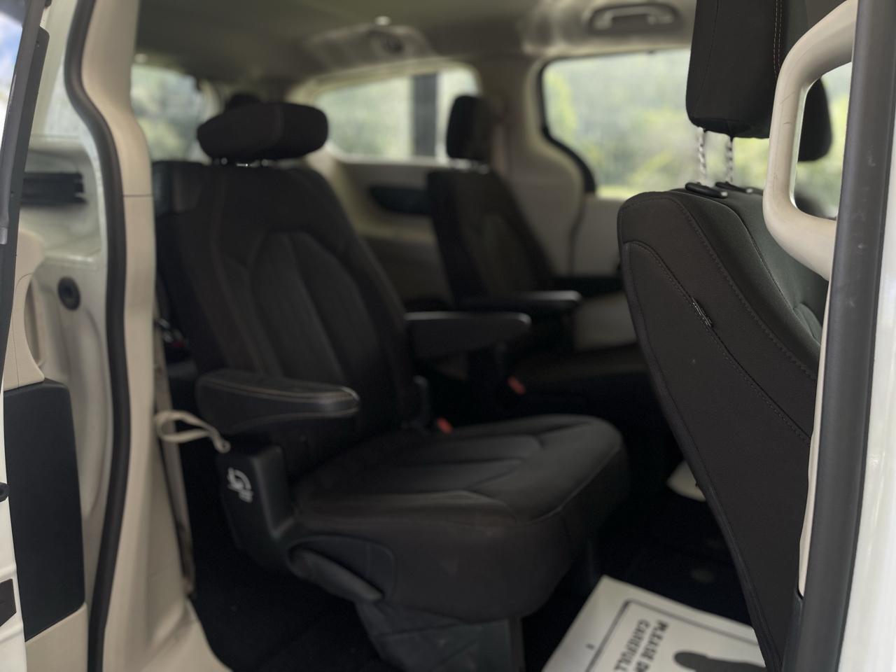 Chrysler Pacifica Touring Plus 2020