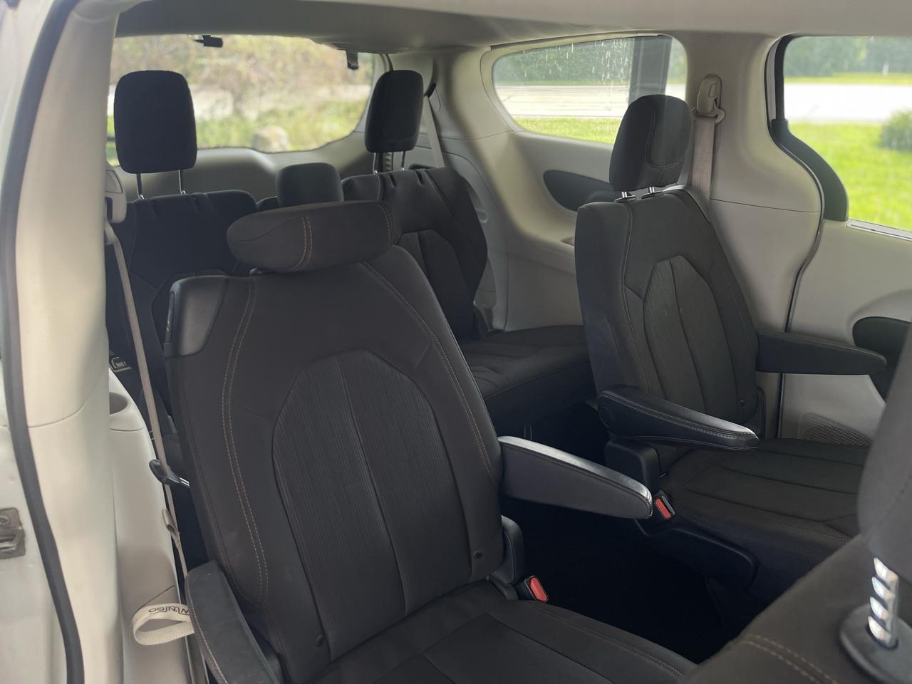 Chrysler Pacifica Touring Plus 2020