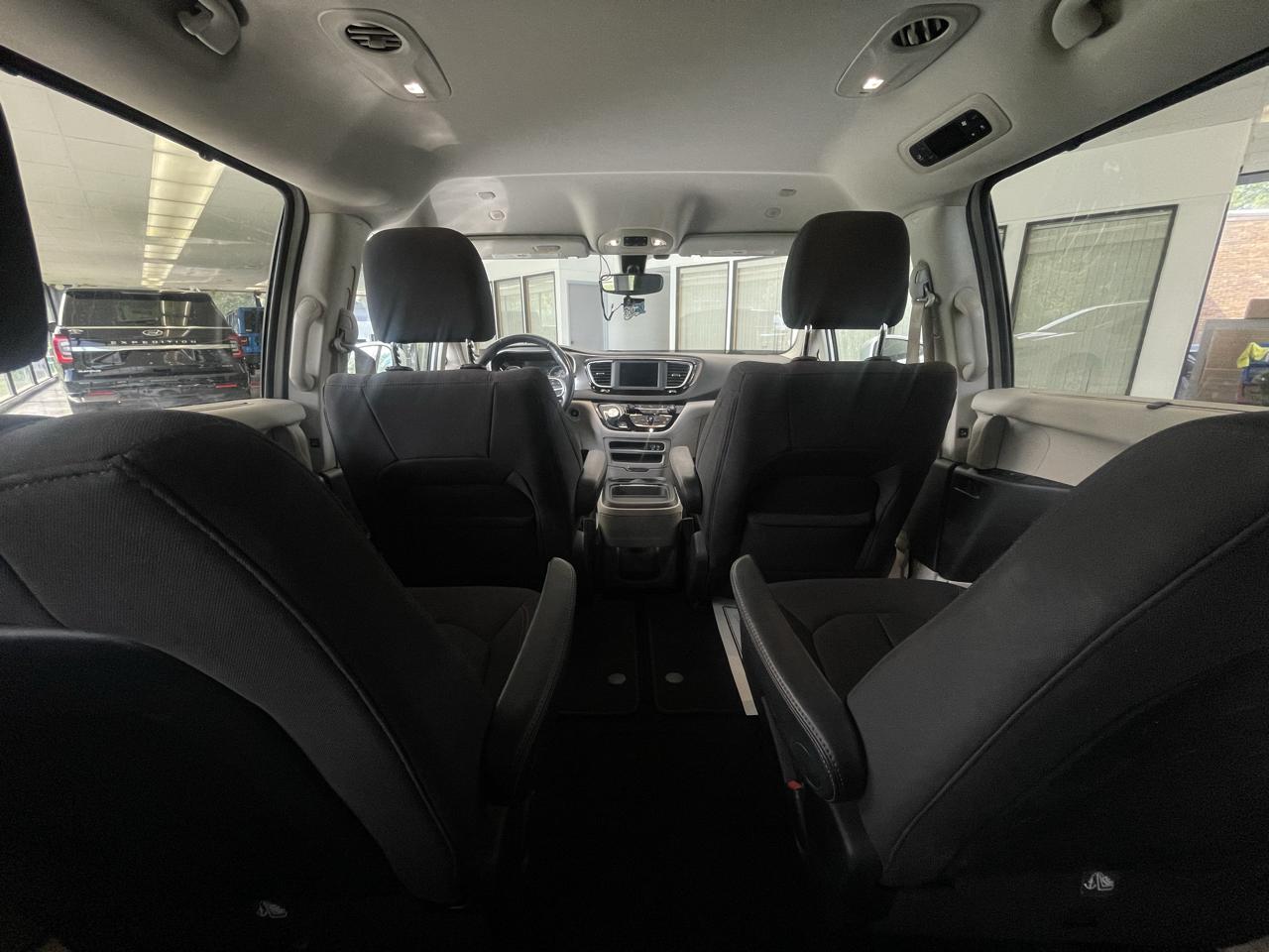Chrysler Pacifica Touring Plus 2020