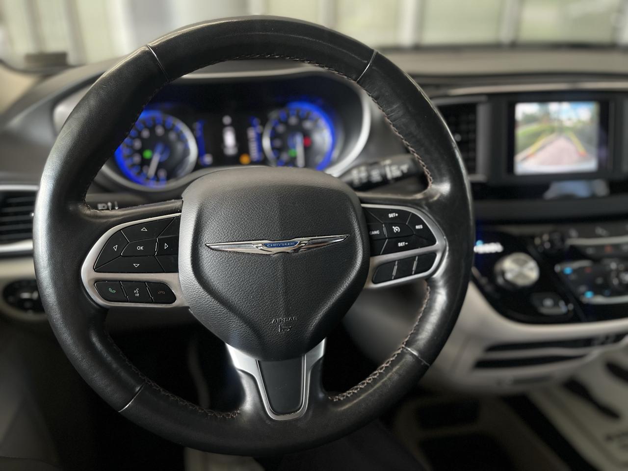 Chrysler Pacifica Touring Plus 2020