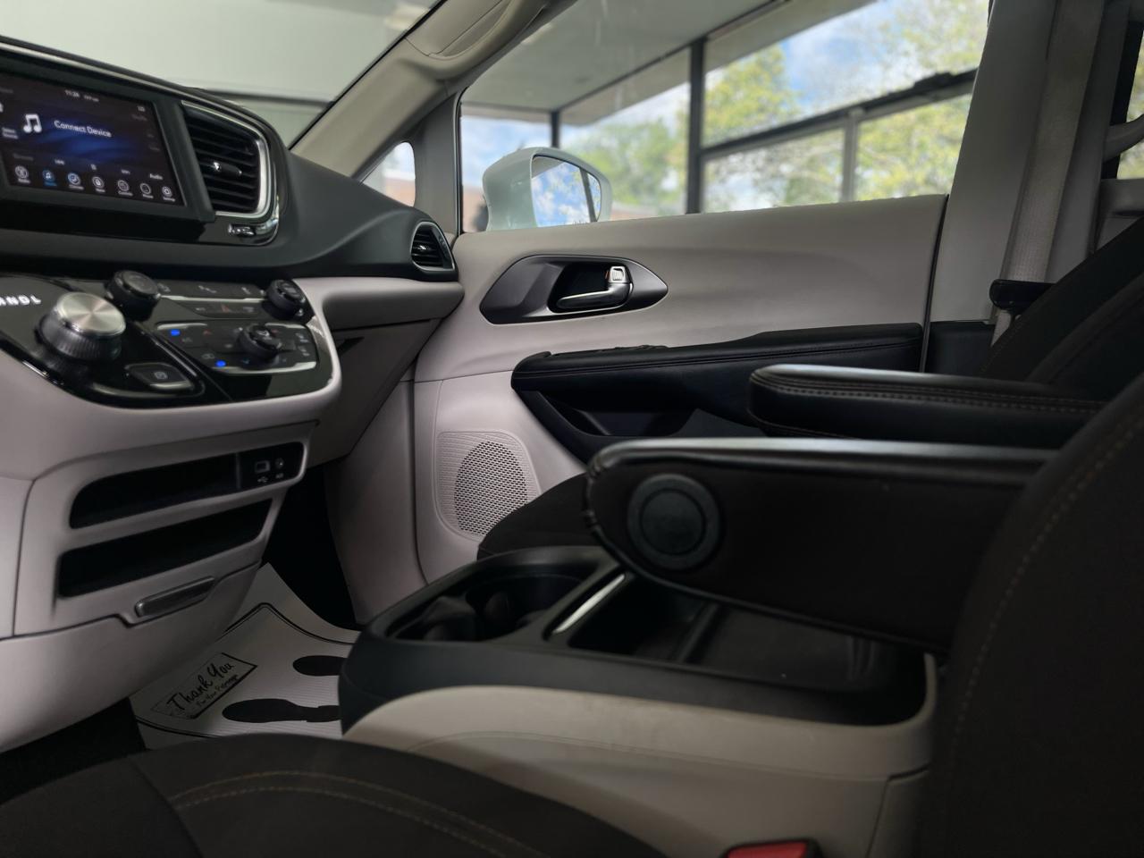 Chrysler Pacifica Touring Plus 2020