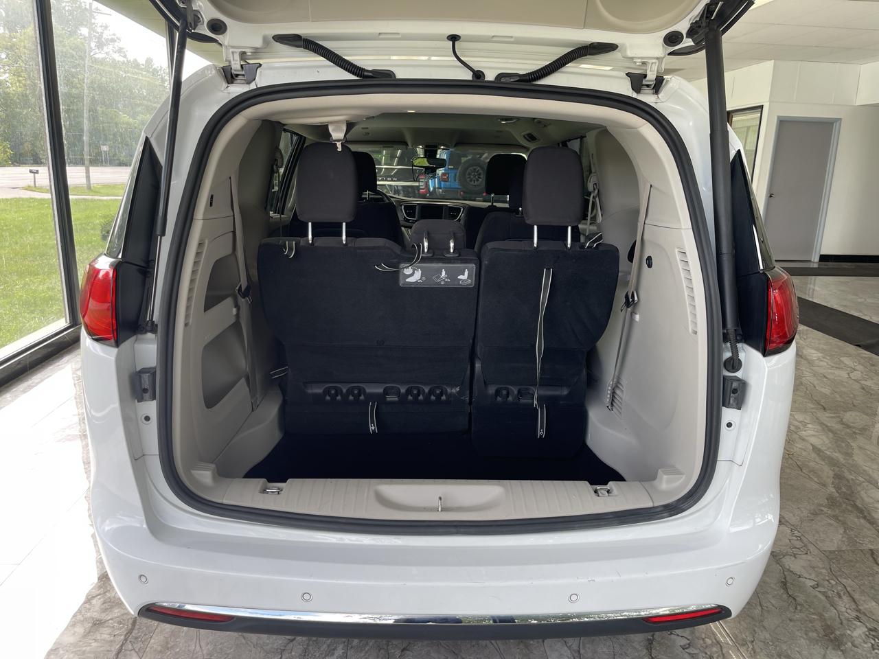 Chrysler Pacifica Touring Plus 2020