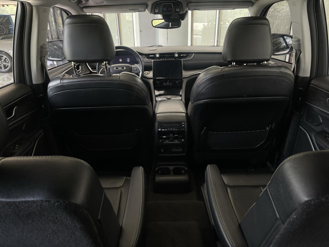 Jeep Grand Cherokee L Limited 4WD 2022