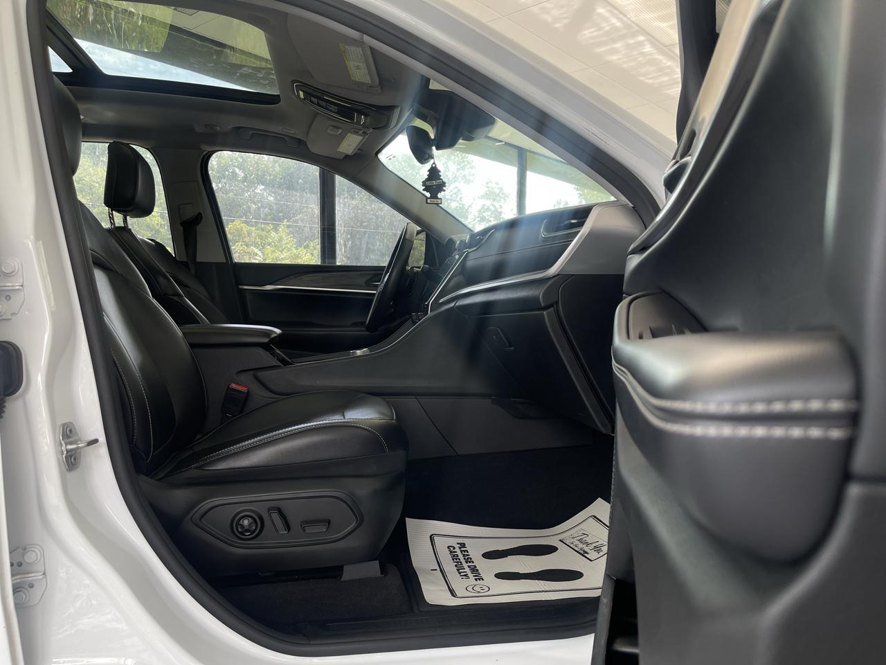 Jeep Grand Cherokee L Limited 4WD 2022