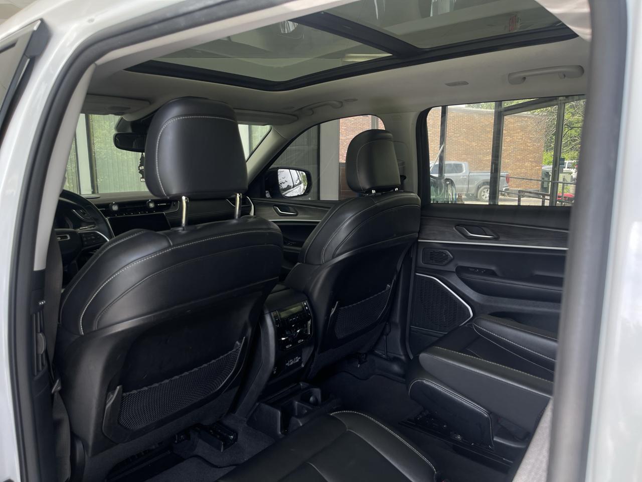 Jeep Grand Cherokee L Limited 4WD 2022
