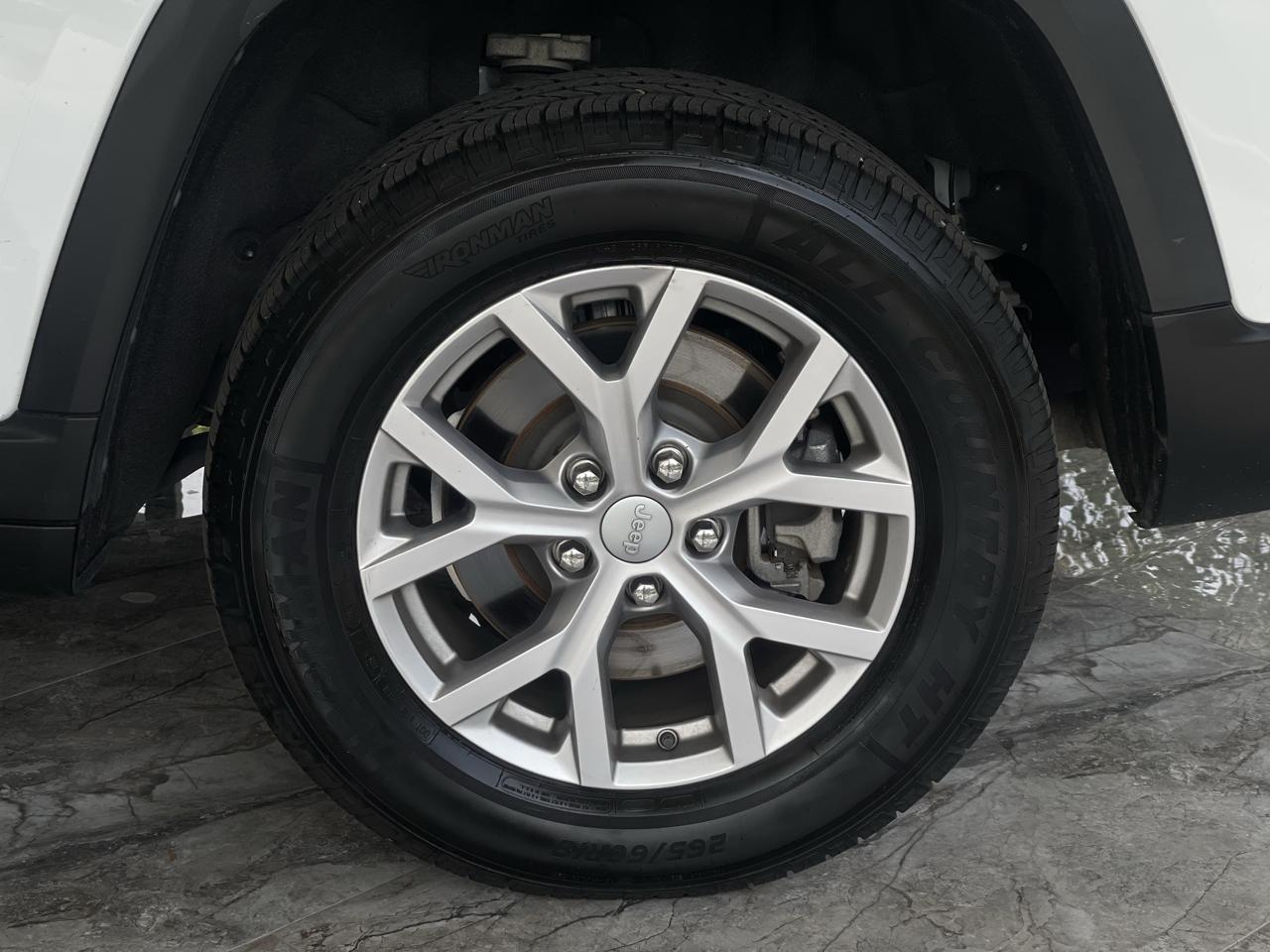 Jeep Grand Cherokee L Limited 4WD 2022