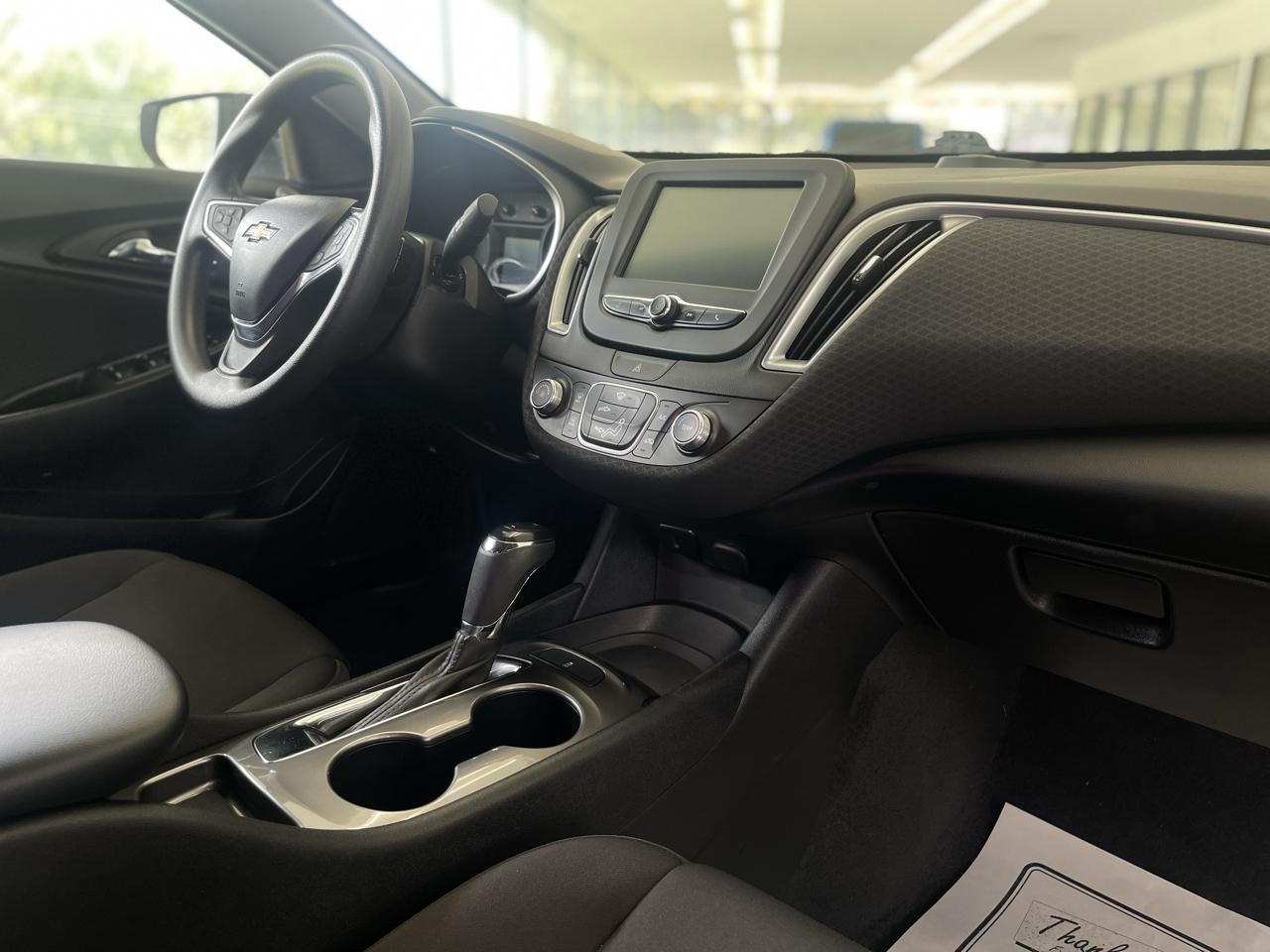 Chevrolet Malibu LS 2017