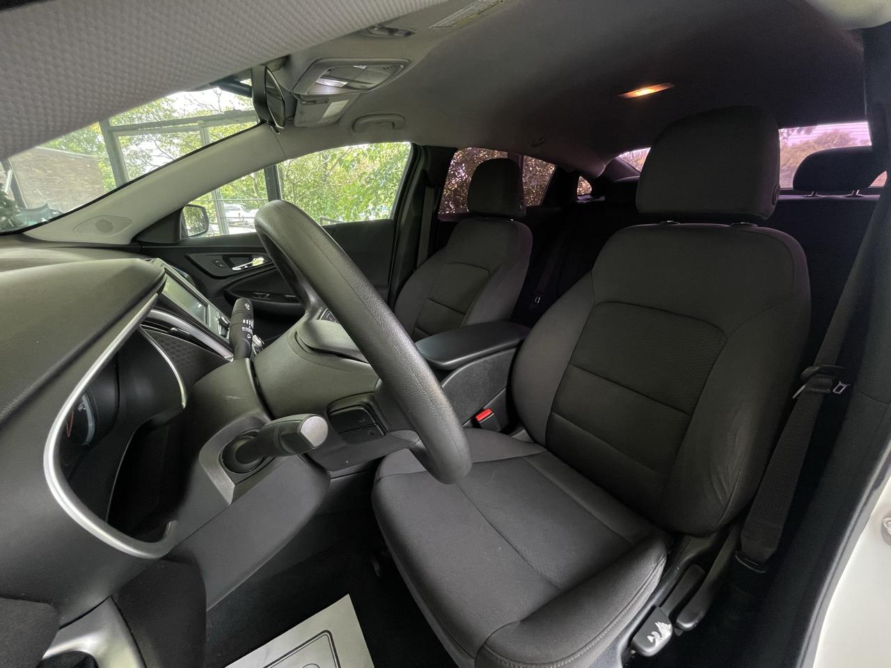 Chevrolet Malibu LS 2017