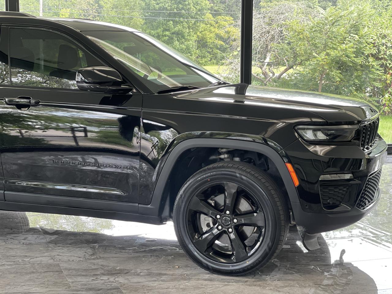 Jeep Grand Cherokee L Limited 4WD 2024