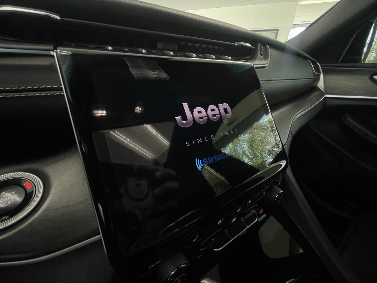 Jeep Grand Cherokee L Limited 4WD 2024